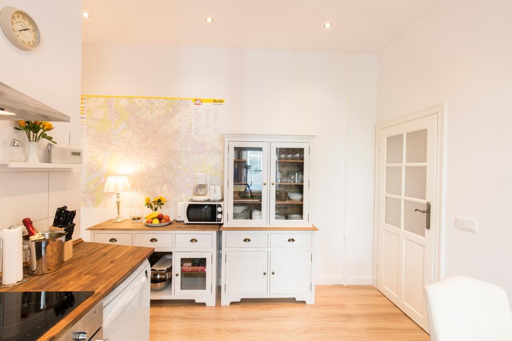 Fritz By Rockchair Apartments L Superhost Status L 3 Bedrooms Boxspringbeds 2 Bathrooms 2 Kitchen - Cozy Family & Business Flair Welcomes You! 베를린 외부 사진