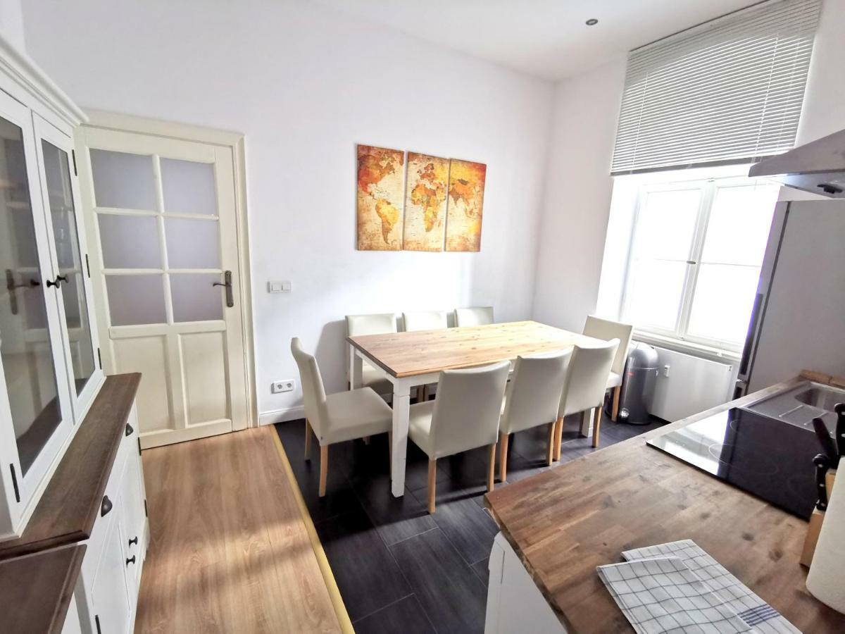 Fritz By Rockchair Apartments L Superhost Status L 3 Bedrooms Boxspringbeds 2 Bathrooms 2 Kitchen - Cozy Family & Business Flair Welcomes You! 베를린 외부 사진
